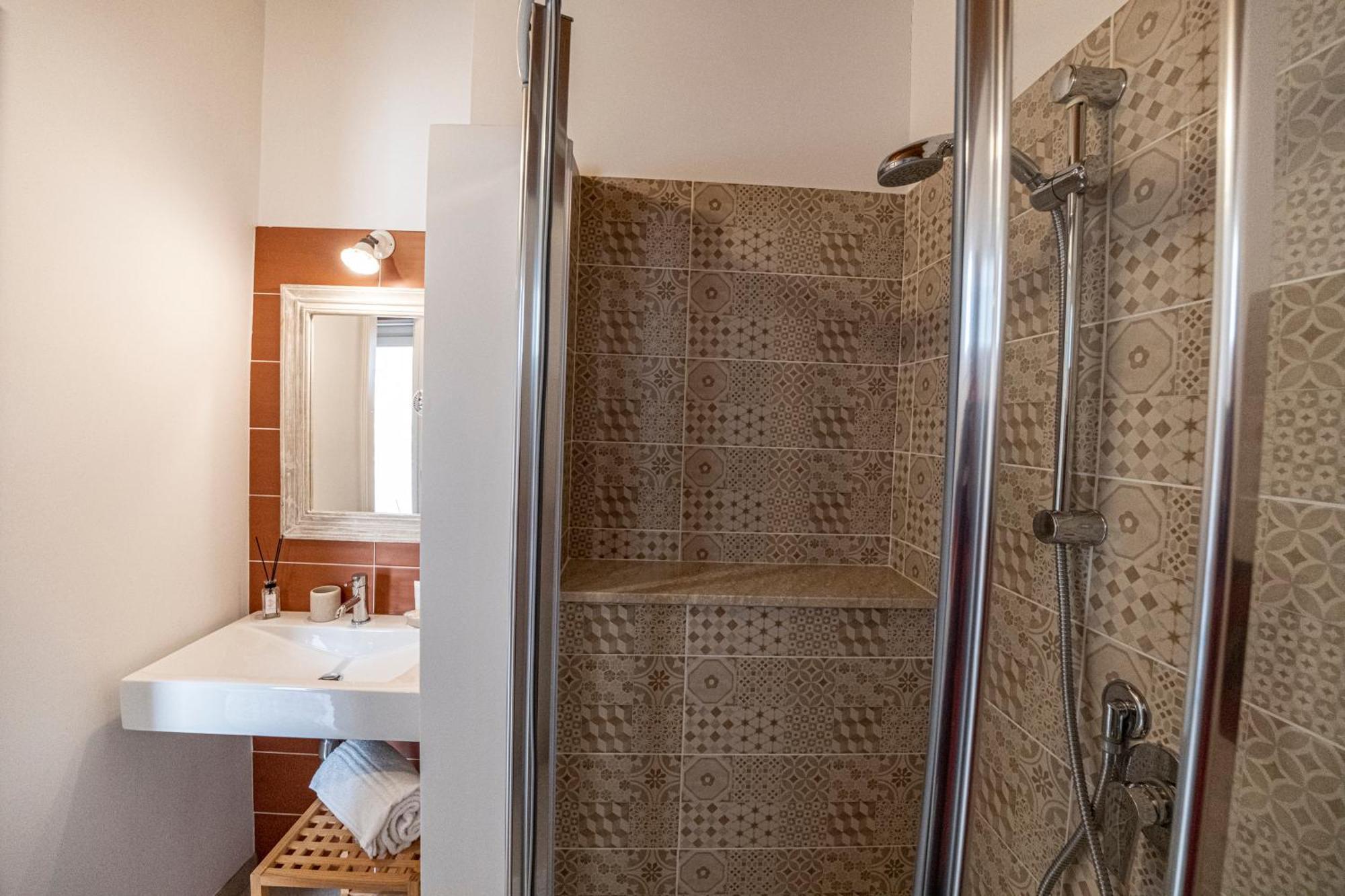 - Le Tre Comari Guest house Ragusa